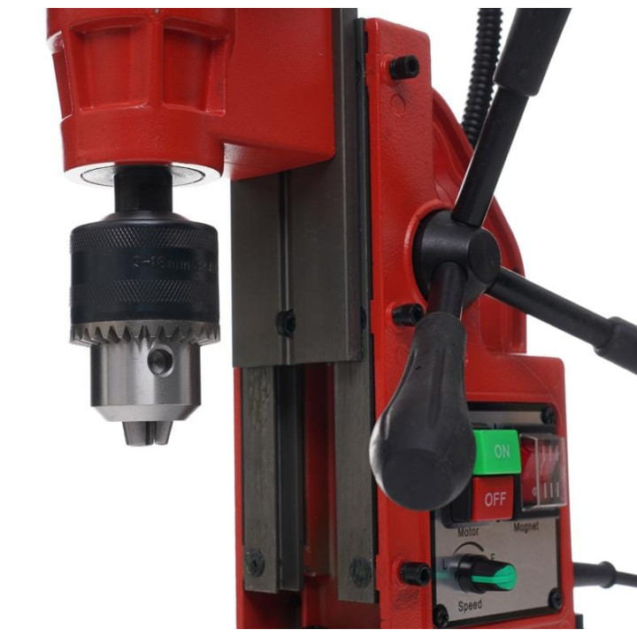 WIERTARKA MAGNETYCZNA / 1800 W / 1300N / 16 mm KD1382