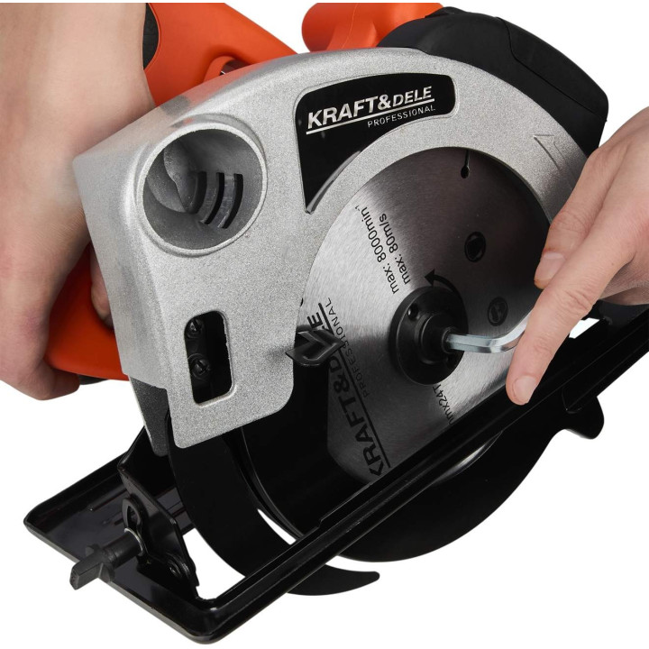 Pilarka ręczna tarczowa 2850W + laser KD1719