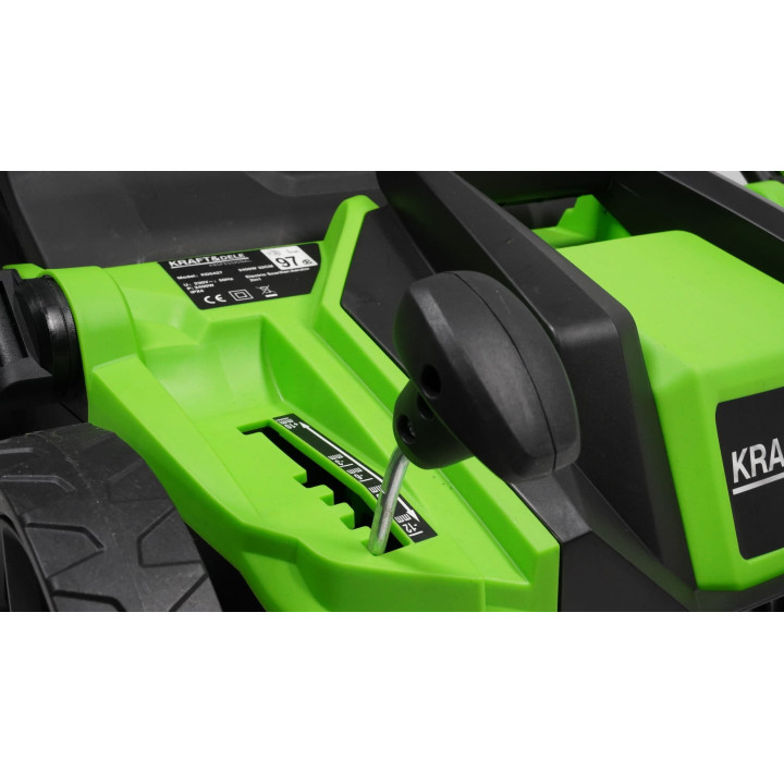 Aerator i wertykulator 2400W KD5427
