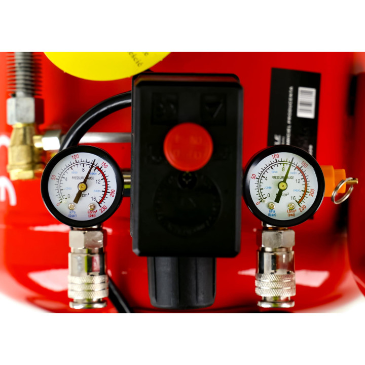 KOMPRESOR OLEJOWY SPRĘŻARKA 3KW 50L KD1484