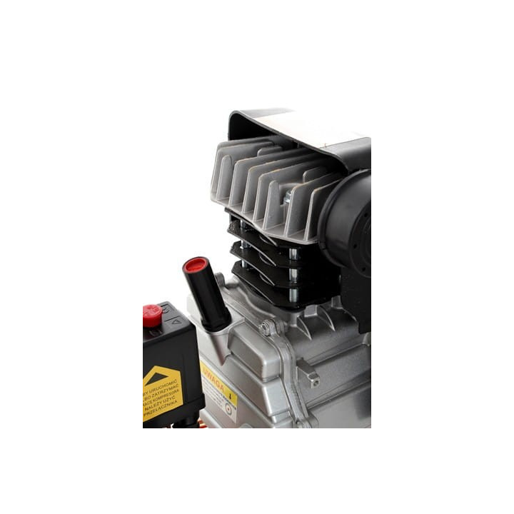 Kompresor olejowy 50L + Zestaw pneumatyczny KD401K