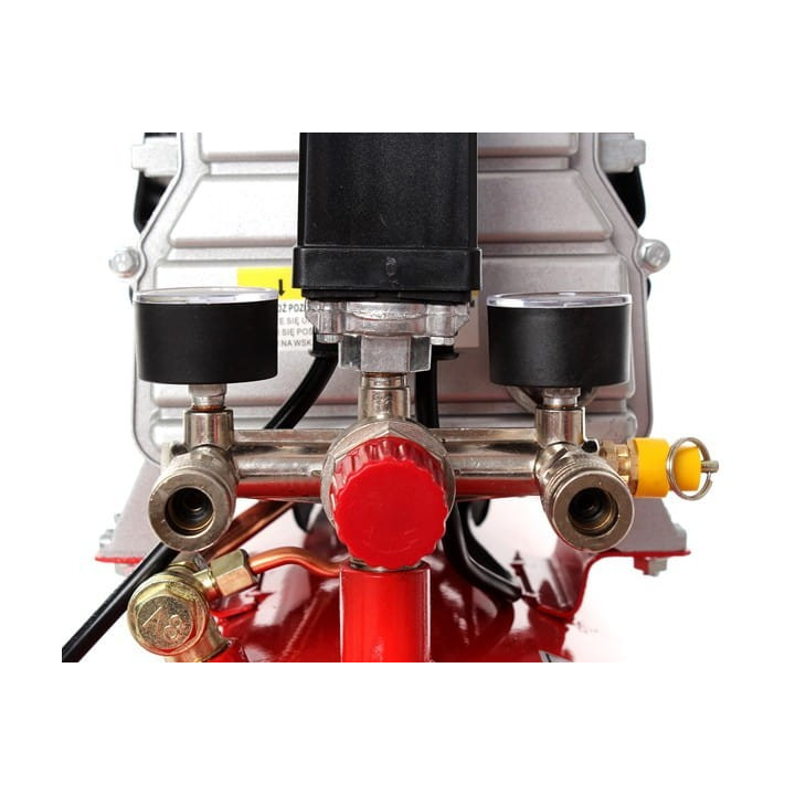 Kompresor olejowy 50L + Zestaw pneumatyczny KD401K