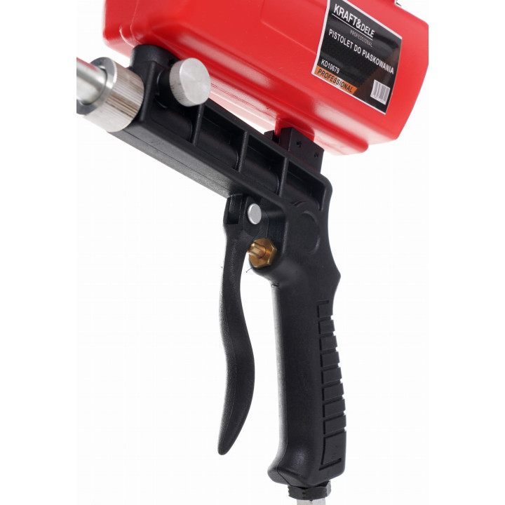 PISTOLET DO PIASKOWANIA 600ML 1/4" KD10679
