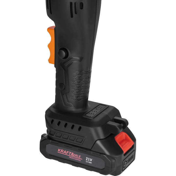 Smarownica akumulatorowa 21V 3Ah + walizka KD3592