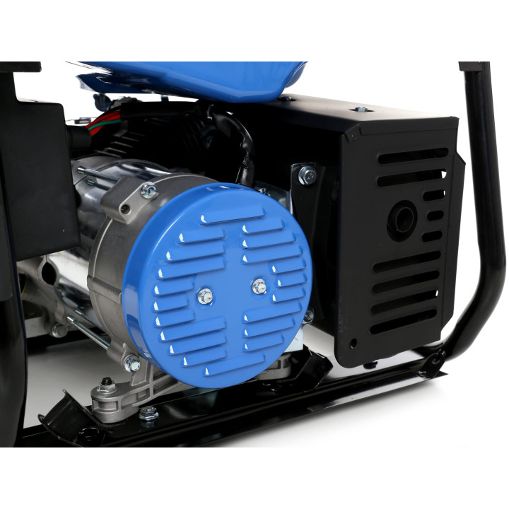 Agregat prądotwórczy 3000W 12/230V KD141
